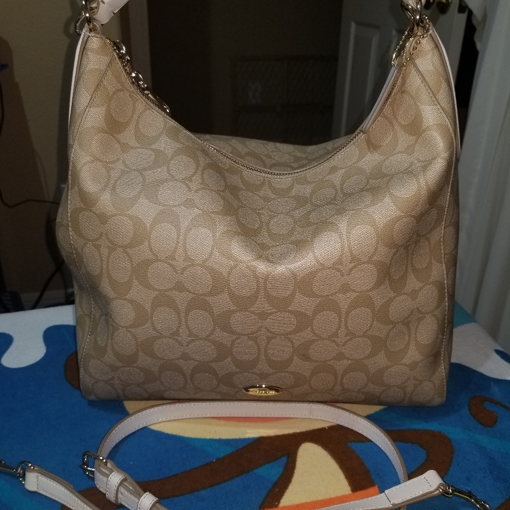 Coach purse - Picture 6 of 10